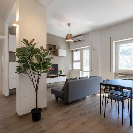 Adventure Rent • * Rome